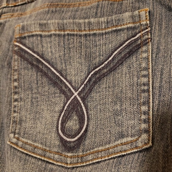 Motherhood Maternity Size Medium M Denim Blue Jeans Boot Cut Leg Stretch Waist - Picture 4 of 7